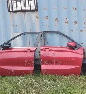 2023 Outlander Doors