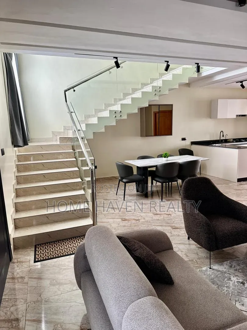 3bdrm House in Ogbojo East Legon, American House for rent