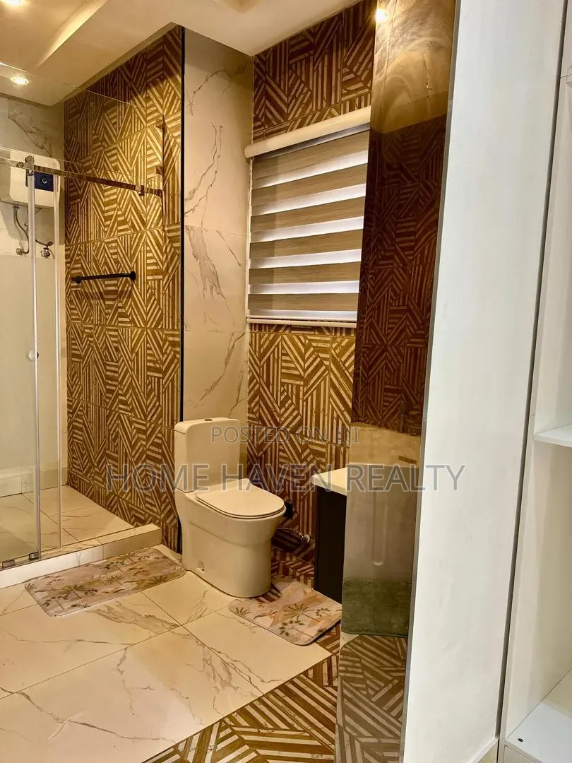 3bdrm House in Ogbojo East Legon, American House for rent