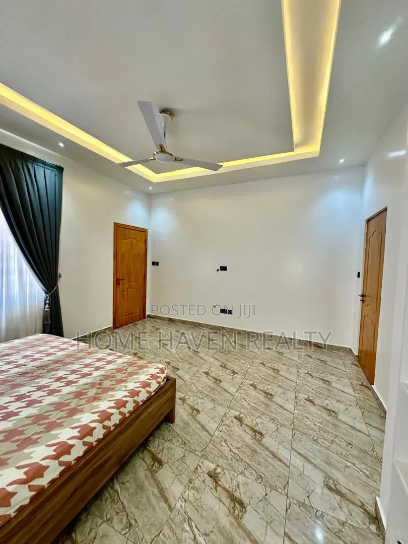 3bdrm House in Ogbojo East Legon, American House for rent
