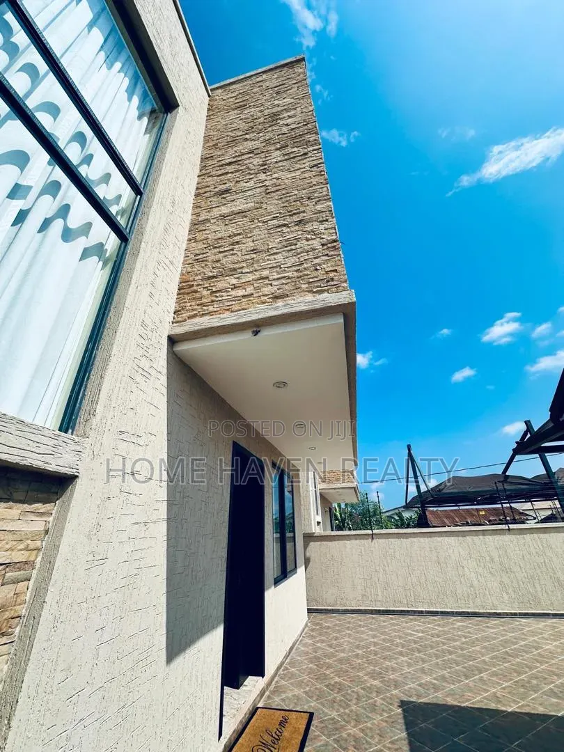 3bdrm House in Ogbojo East Legon, American House for rent