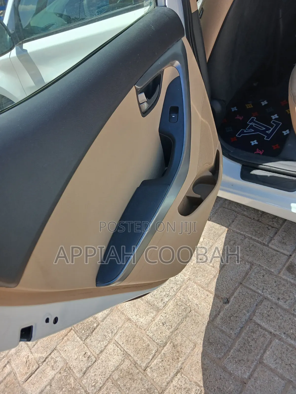 Hyundai Elantra 2013 White
