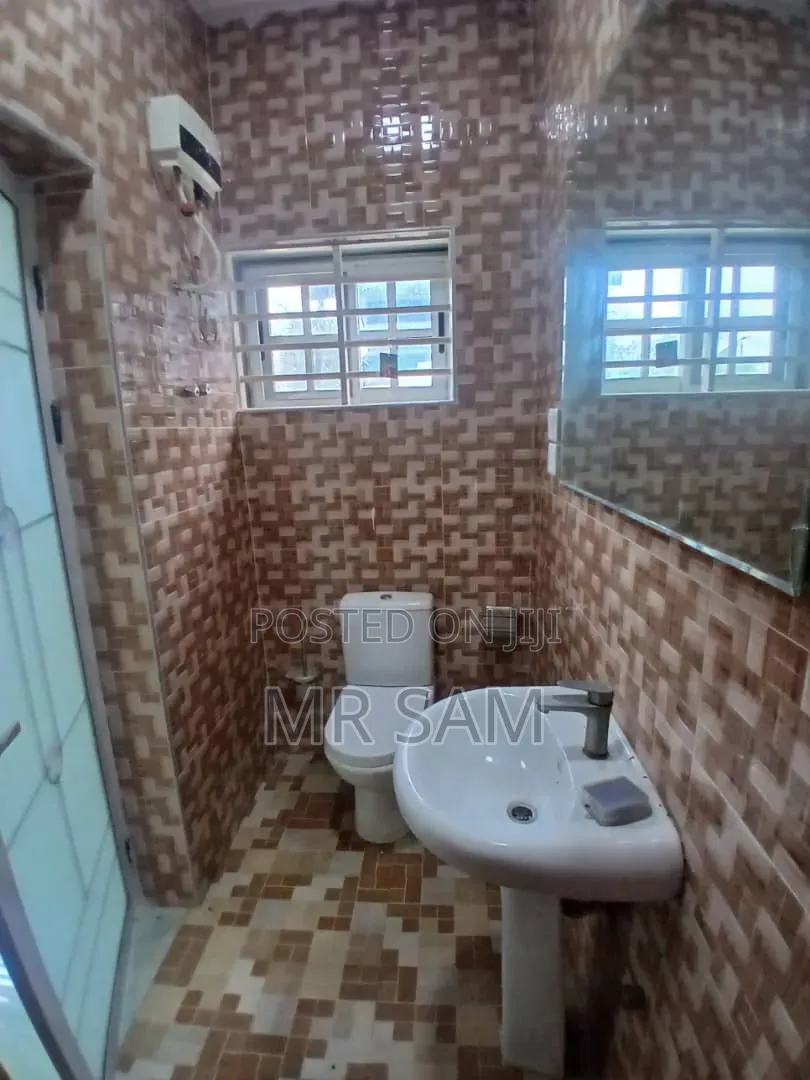 2bdrm Apartment in Sam Properties, Amasaman for rent