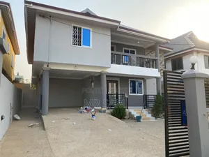 5bdrm House in Sam Properties, Amasaman for rent