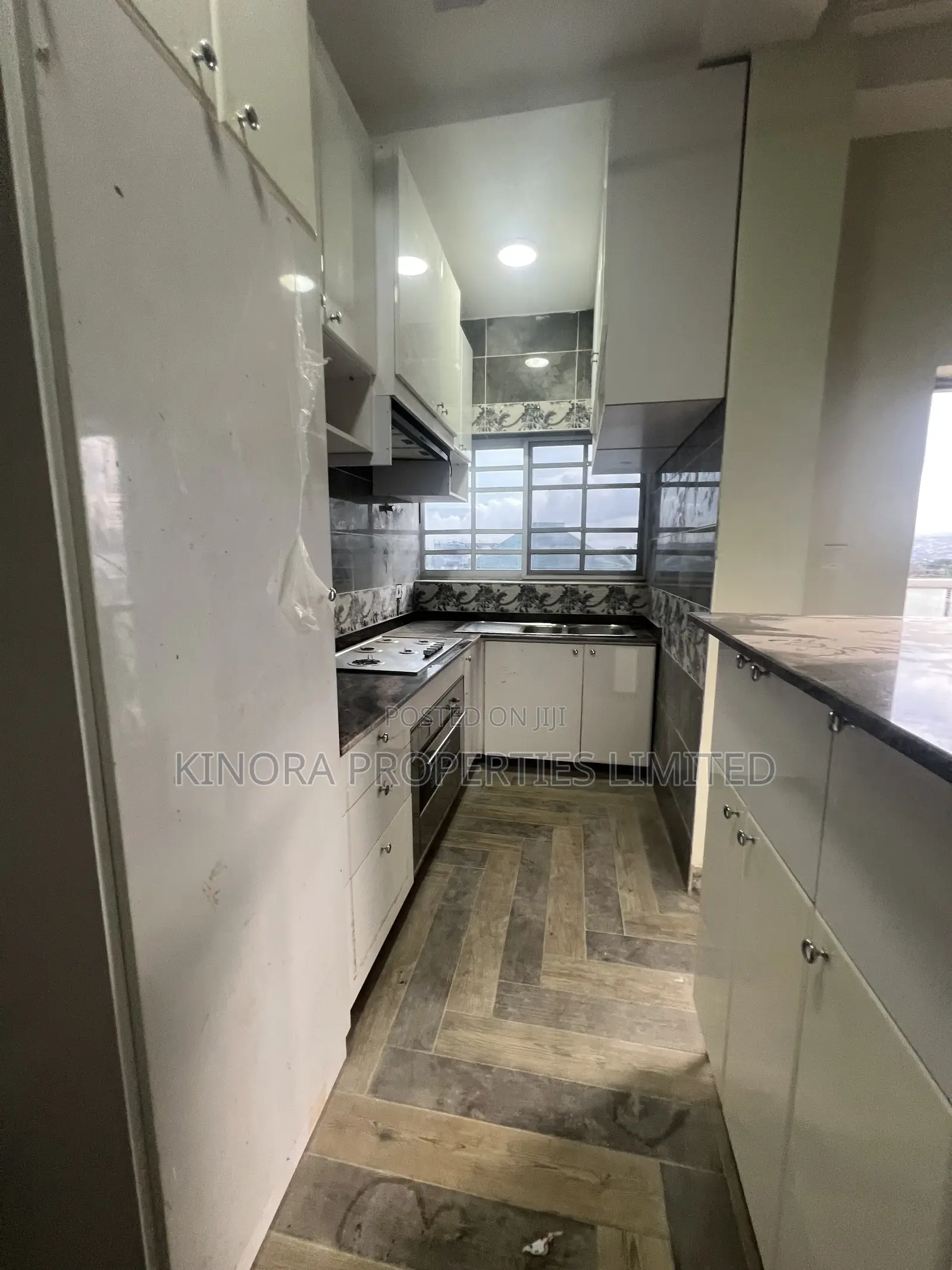 2bdrm Apartment in Agbogba, Cemetery Area for rent