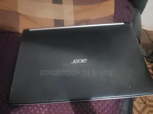 Laptop Acer Aspire A717 71G 16GB Intel Core i5 HDD+SSD 1T