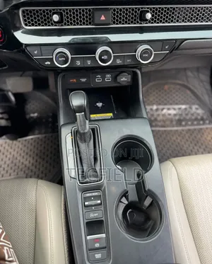 Honda Civic Touring CVT 2024 White