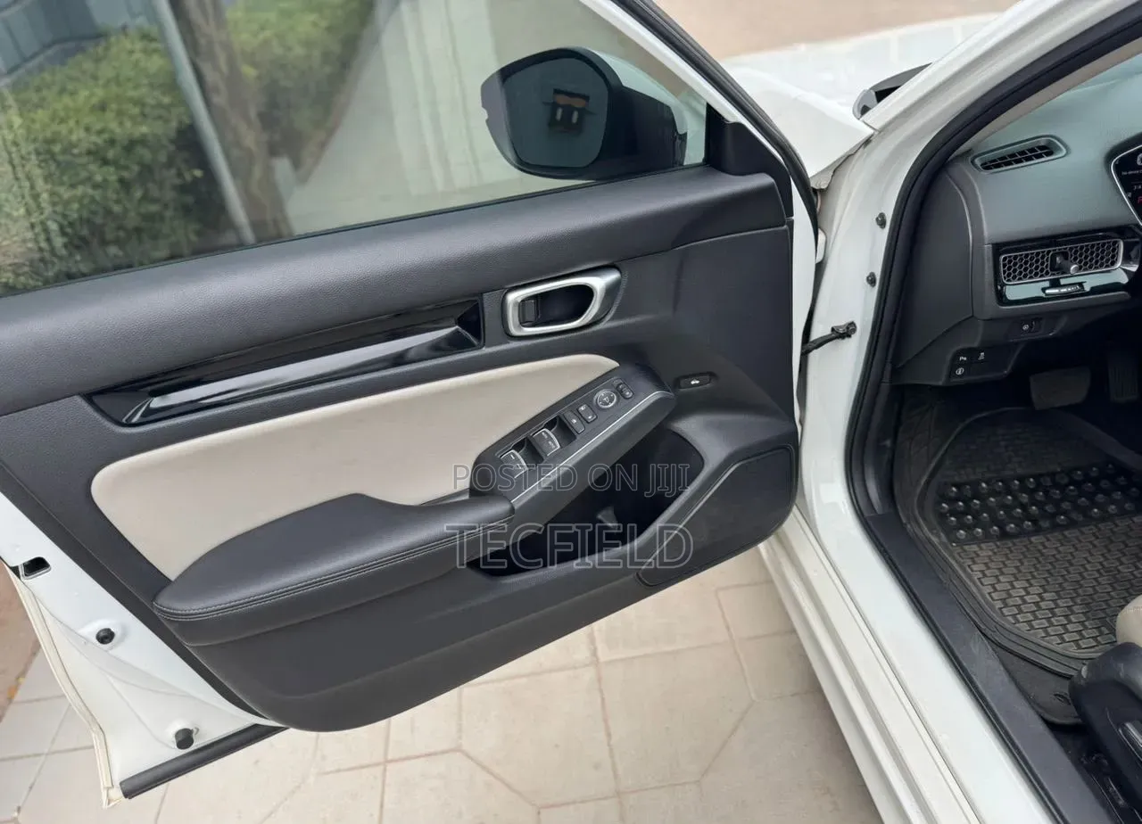 Honda Civic Touring CVT 2024 White