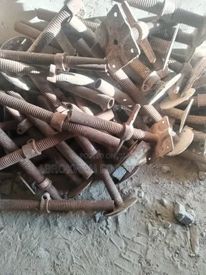 Plywood/Acro Jacks /Props/Retaining Wall/Lift Formwork /Tank /Decking