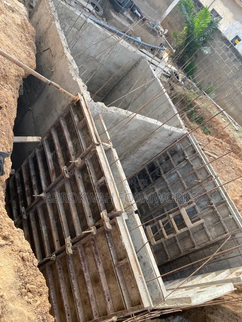 Plywood/Acro Jacks/Formworks /Scaffold/Decking /Column /Retaining Wall