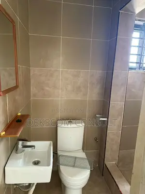2bdrm Apartment in Lincoln School Area for rent