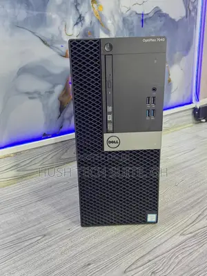 Desktop Computer Dell OptiPlex 7040 16GB Intel Core i7 SSD 256GB