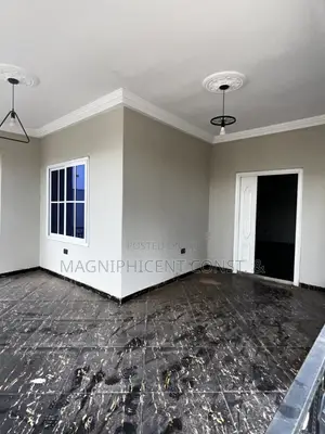 3bdrm House in Lakeside, Ashaley Botwe for rent