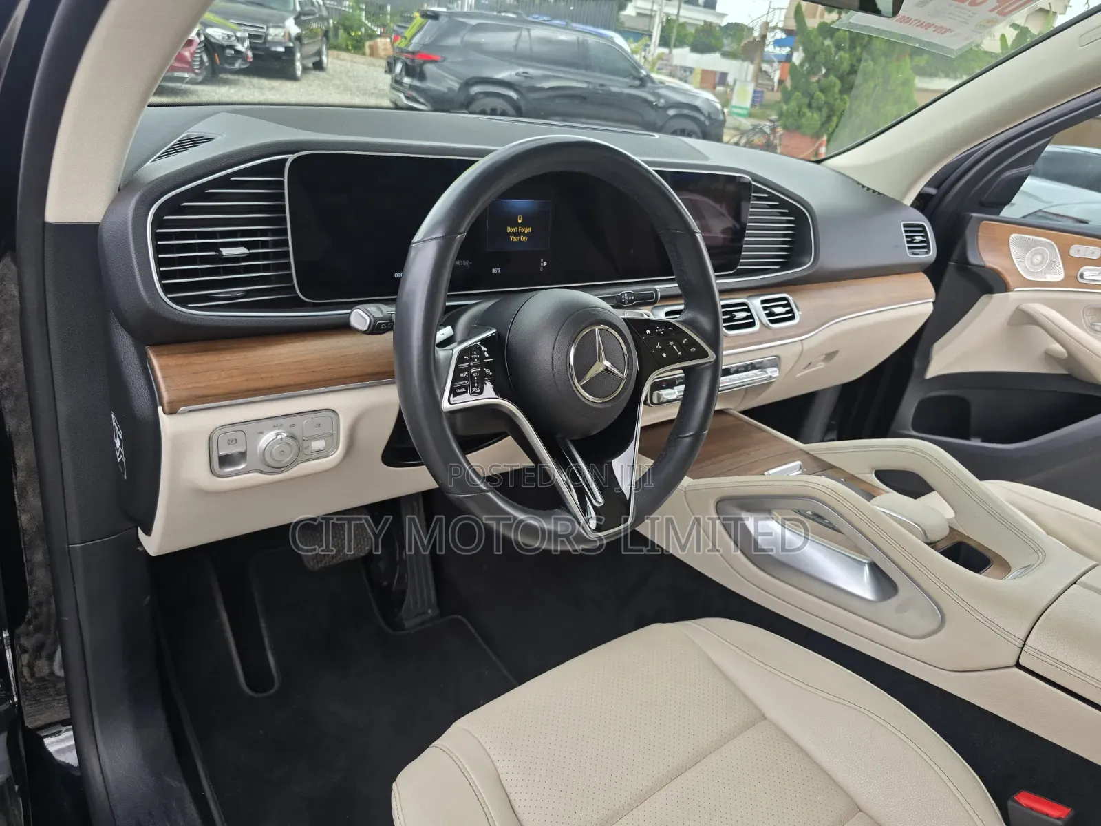 Mercedes-Benz GLE-Class 2024 Black