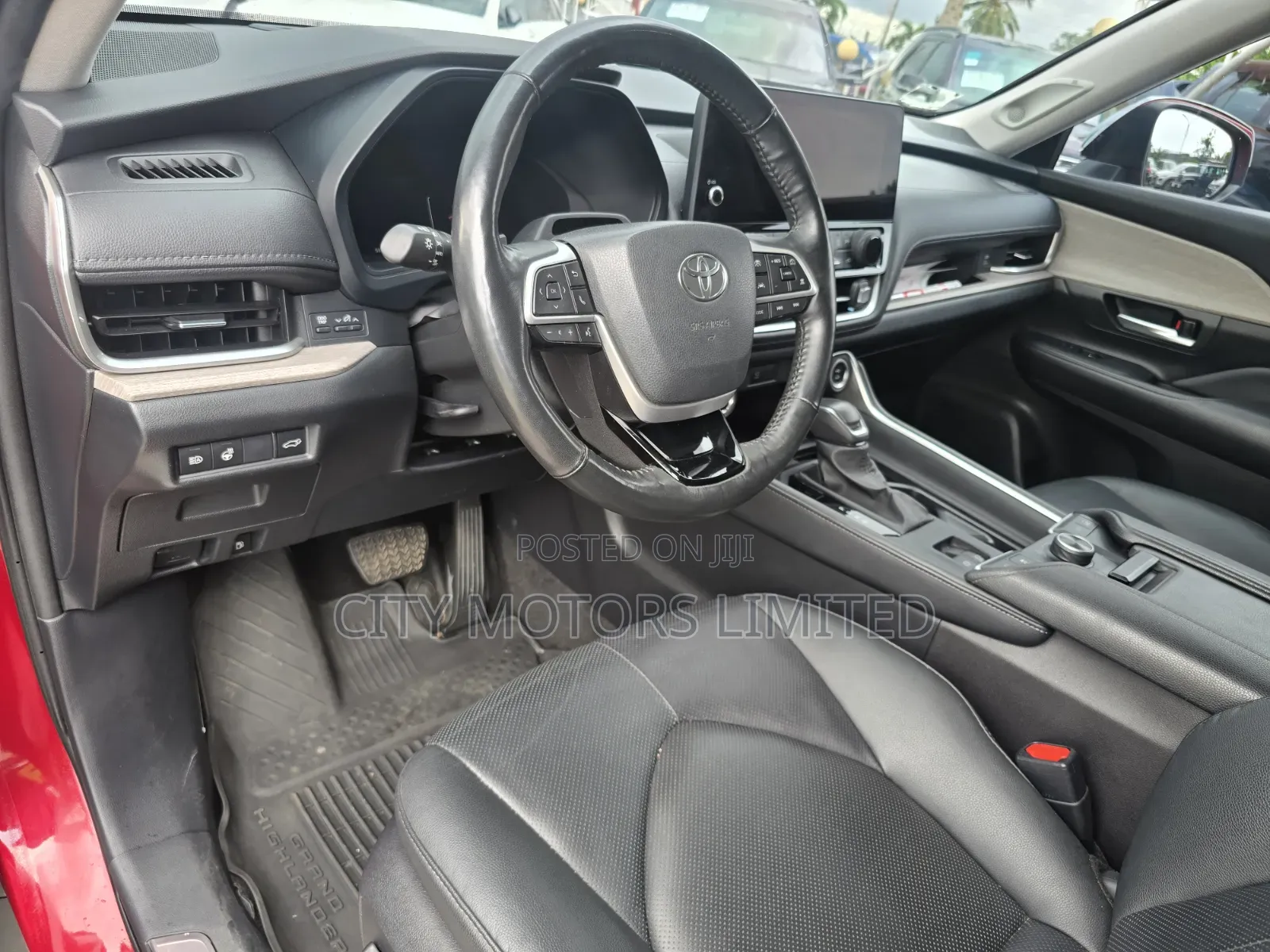 Toyota Grand Highlander 2024 Red