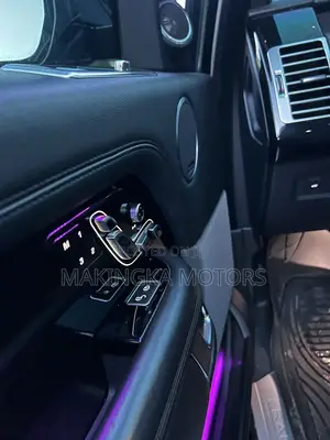 Land Rover Range Rover Vogue 2019 Black