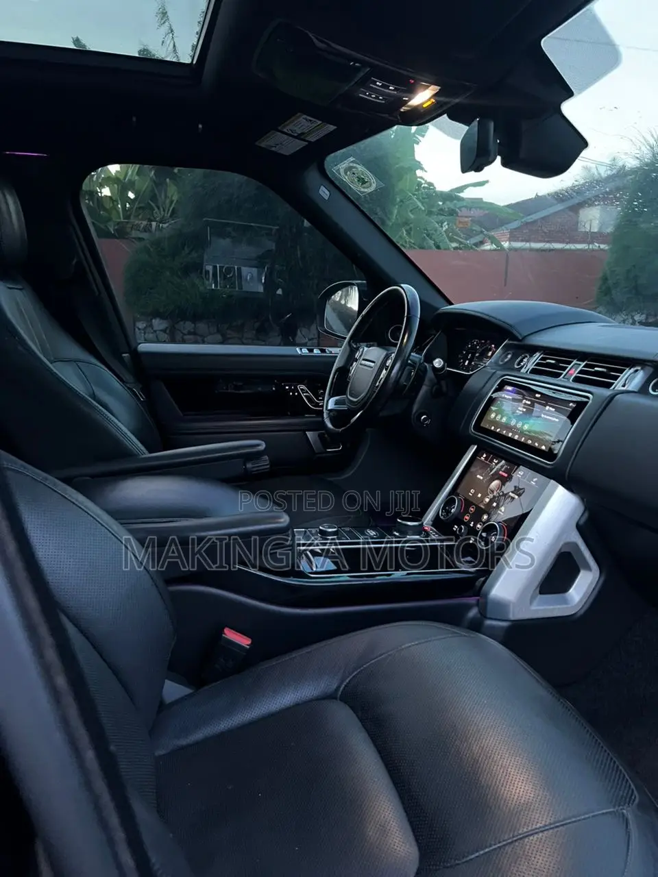 Land Rover Range Rover Vogue 2019 Black