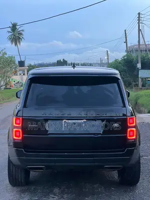 Land Rover Range Rover Vogue 2019 Black