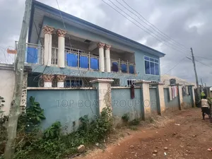 7bdrm House in Top-Boat Estate, Kumasi Metropolitan for sale