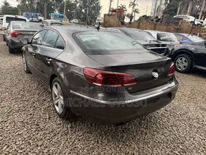 Volkswagen CC 2017 Brown