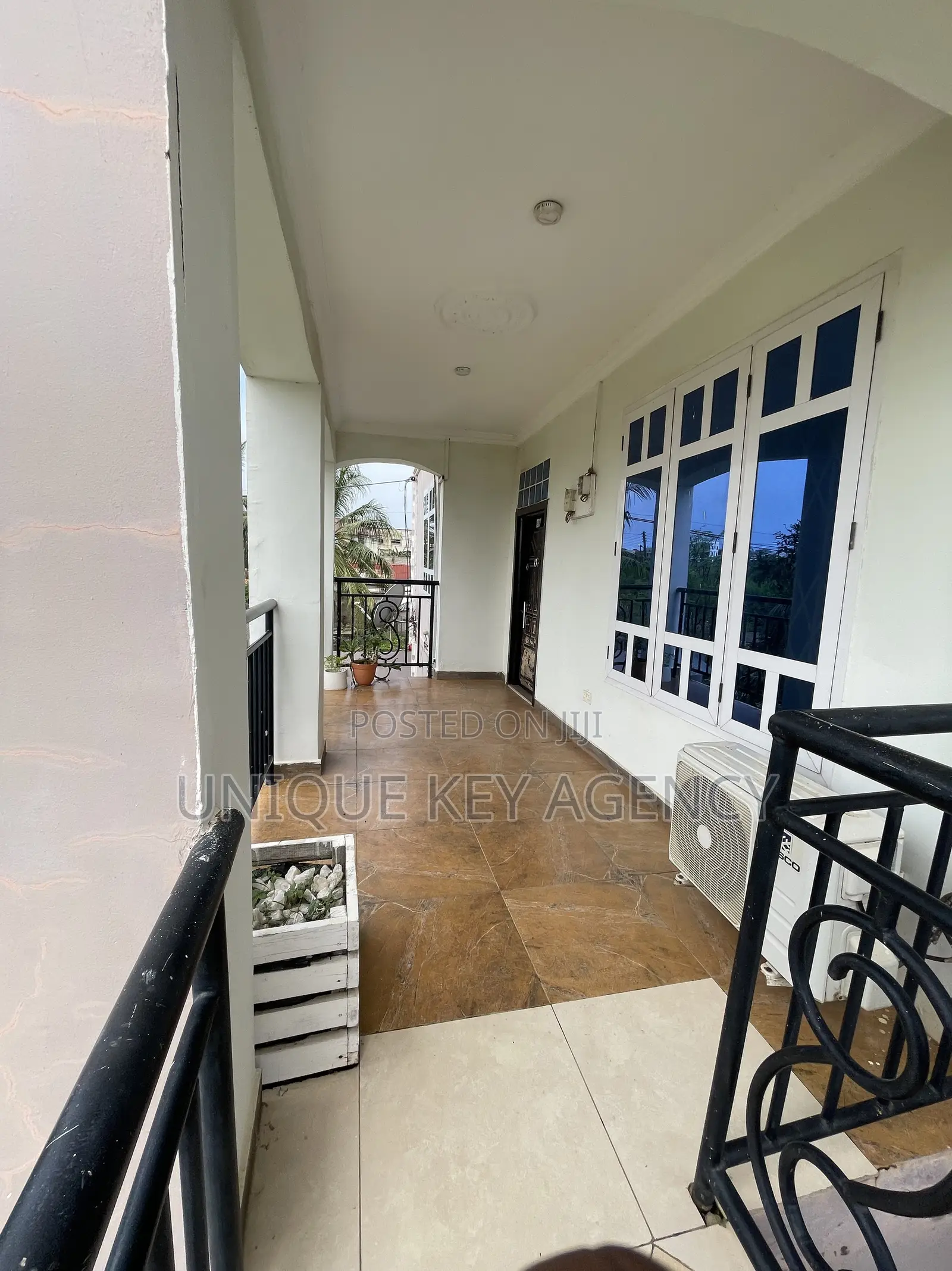 2bdrm Apartment in Unique Key Agency, Spintex for rent