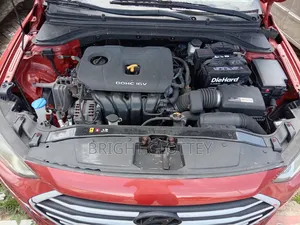 Hyundai Elantra 2017 Red