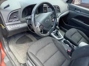Hyundai Elantra 2017 Red