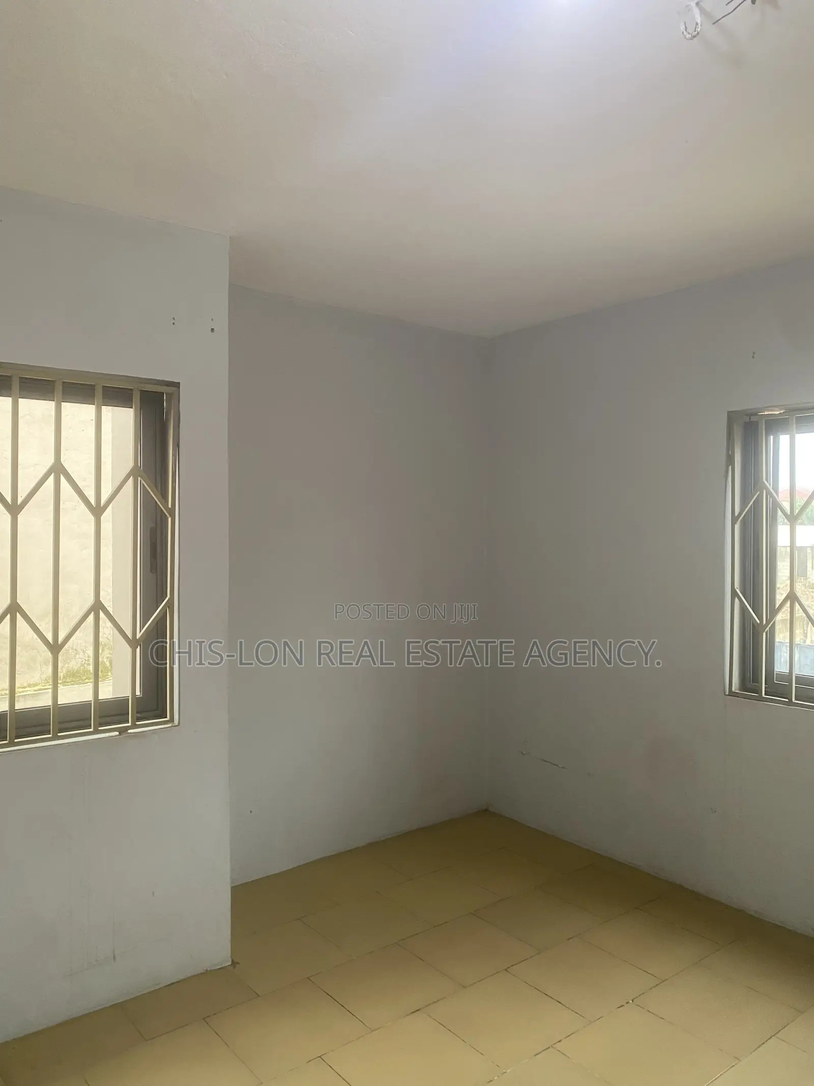 3bdrm Apartment in Chislon Broker’S, Ngleshie Amanfro for rent