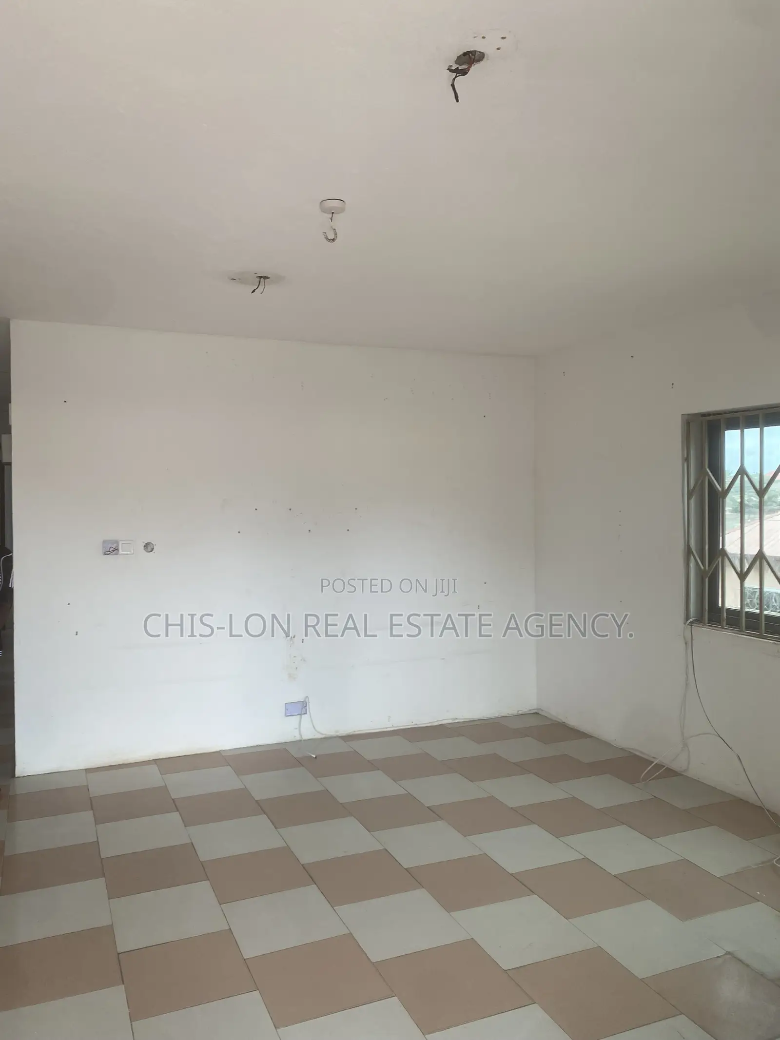 3bdrm Apartment in Chislon Broker’S, Ngleshie Amanfro for rent