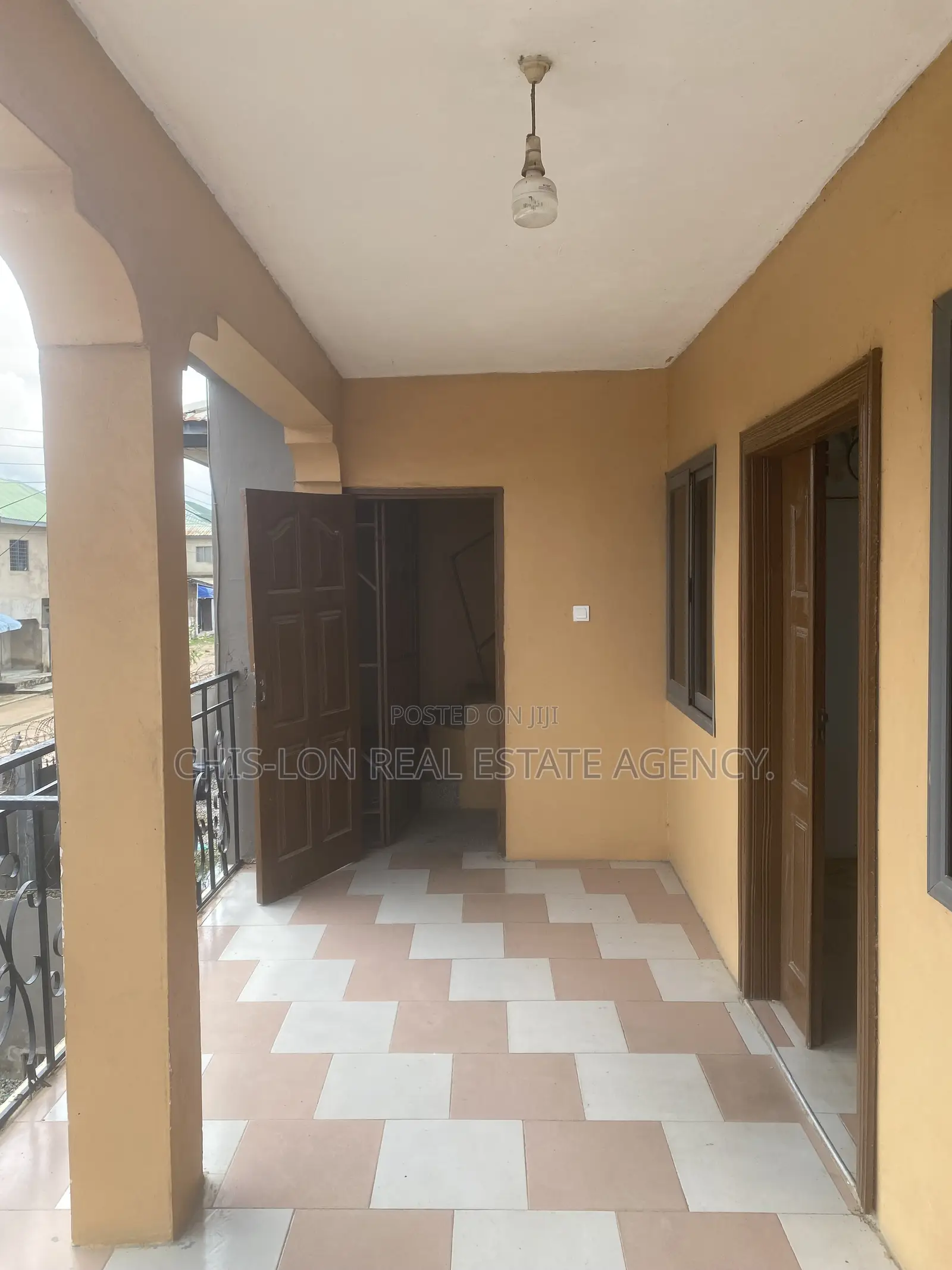 3bdrm Apartment in Chislon Broker’S, Ngleshie Amanfro for rent