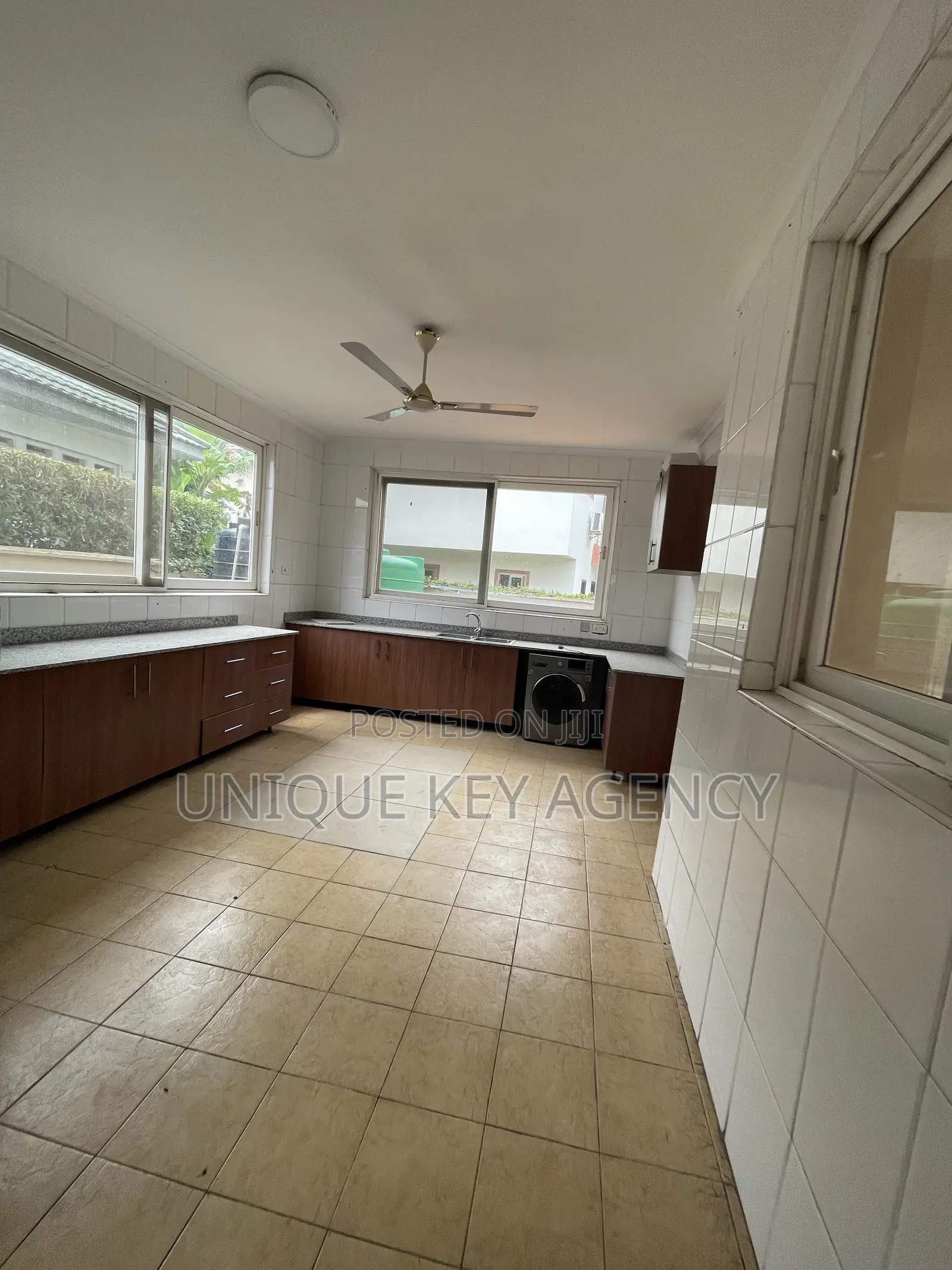 4bdrm House in Unique Key Agency, Cantonments for rent