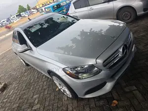 Mercedes-Benz C300 Base 4Matic Sedan AWD (2.0L 4cyl 7A) 2017 Silver