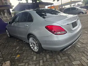 Mercedes-Benz C300 Base 4Matic Sedan AWD (2.0L 4cyl 7A) 2017 Silver
