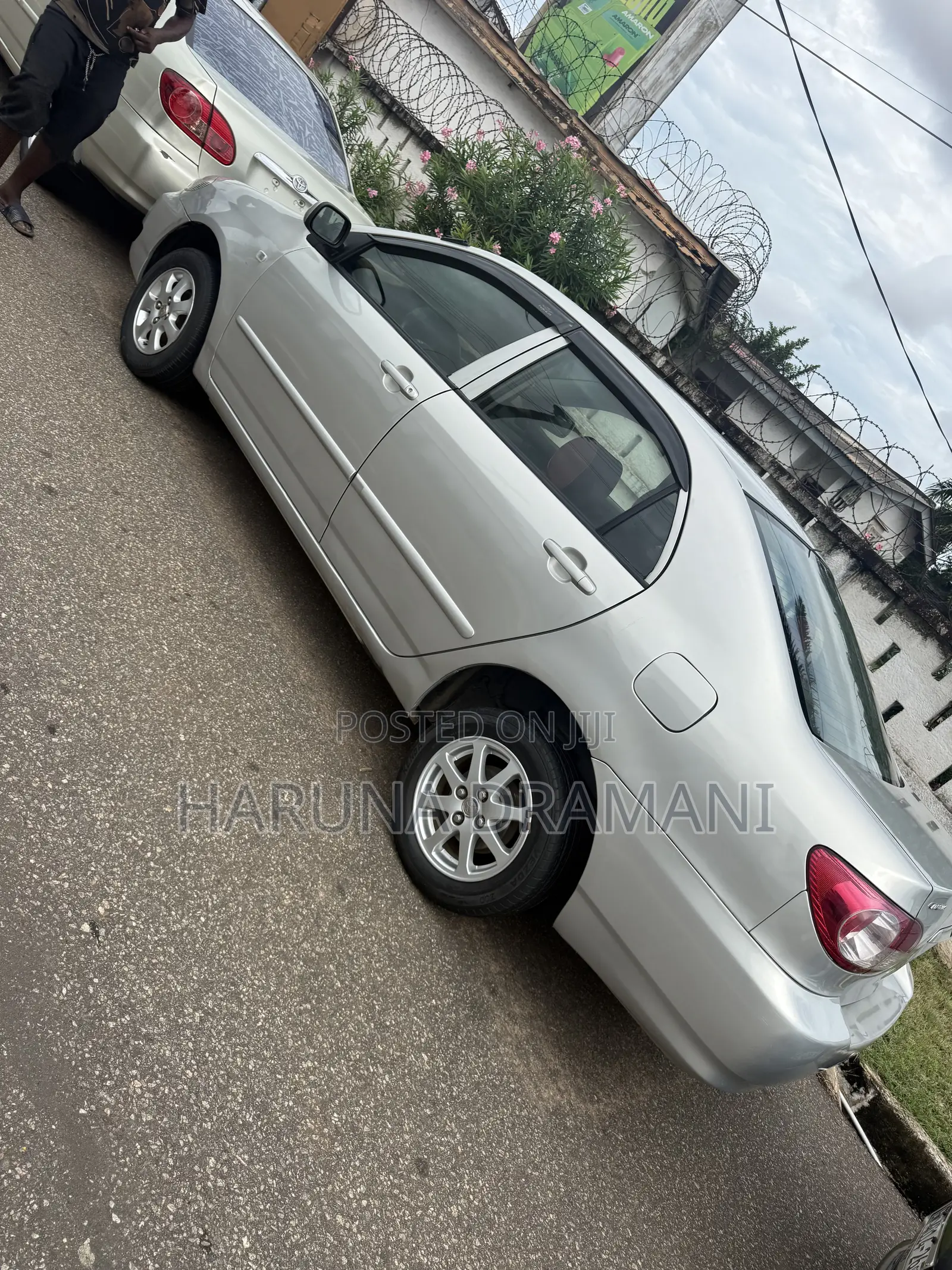 Toyota Avensis 1.8 VVT-i 2006 Silver