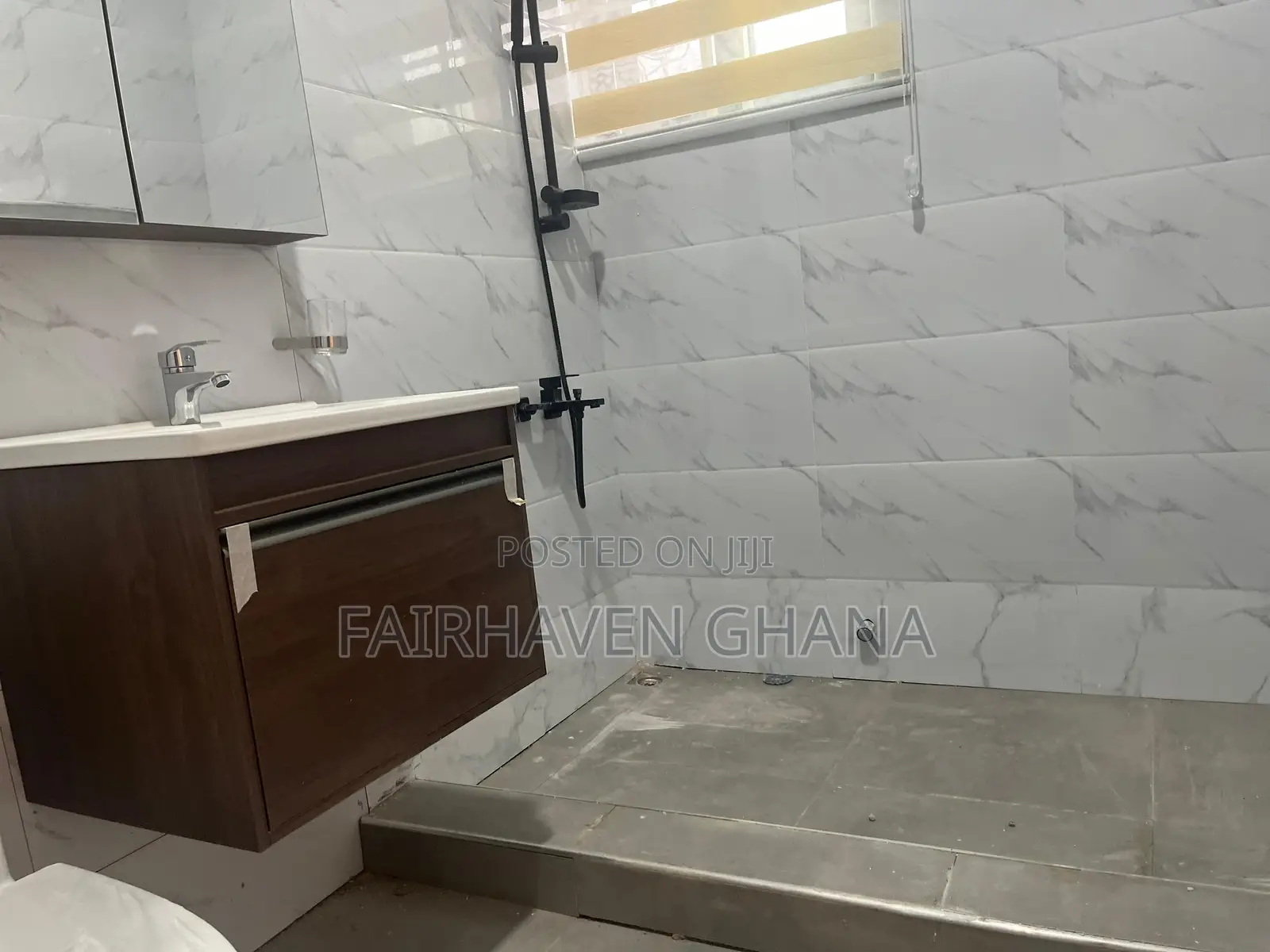 4bdrm House in Fairhaven Properties, Kwabenya for sale