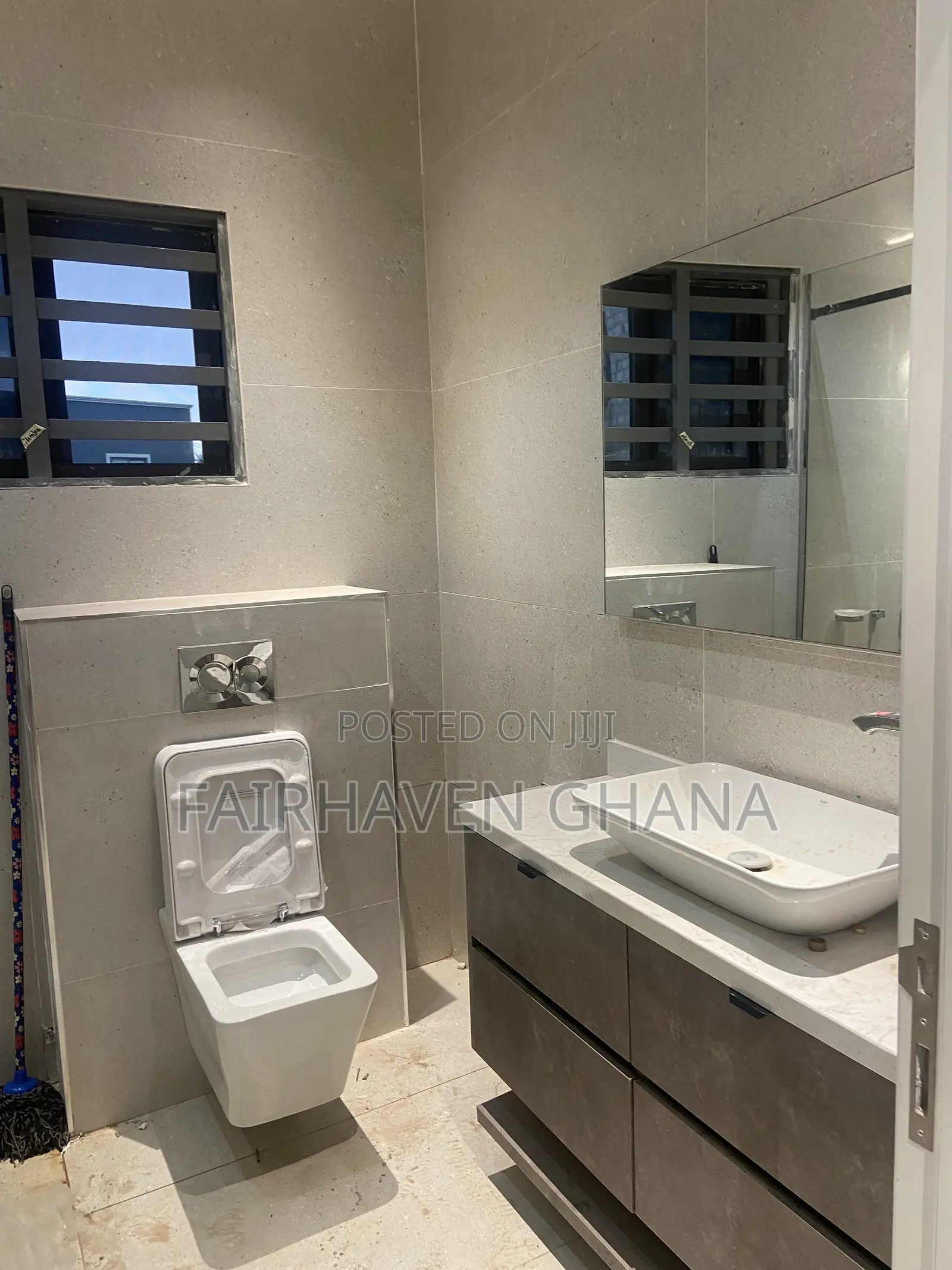 4bdrm Townhouse / Terrace in Fairhaven Properties, Tseaddo for rent