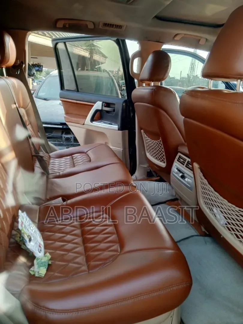 Toyota Land Cruiser 2015 Black
