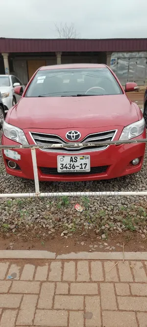 Toyota Camry 2010 Red
