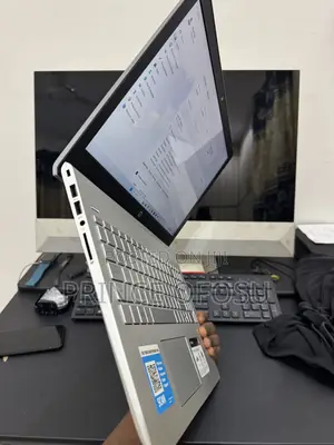 Laptop HP Pavilion 15 8GB Intel Core i7 HDD 256GB