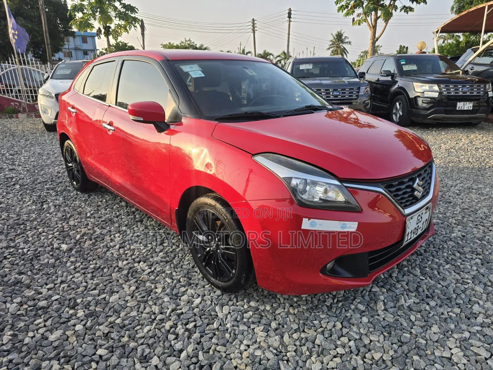 Suzuki Baleno 2017 Red