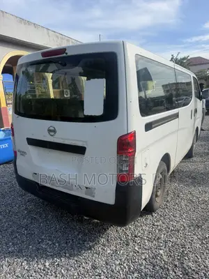 Nissan Caravan (Urvan) 2012 White