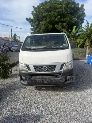Nissan Caravan (Urvan) 2012 White