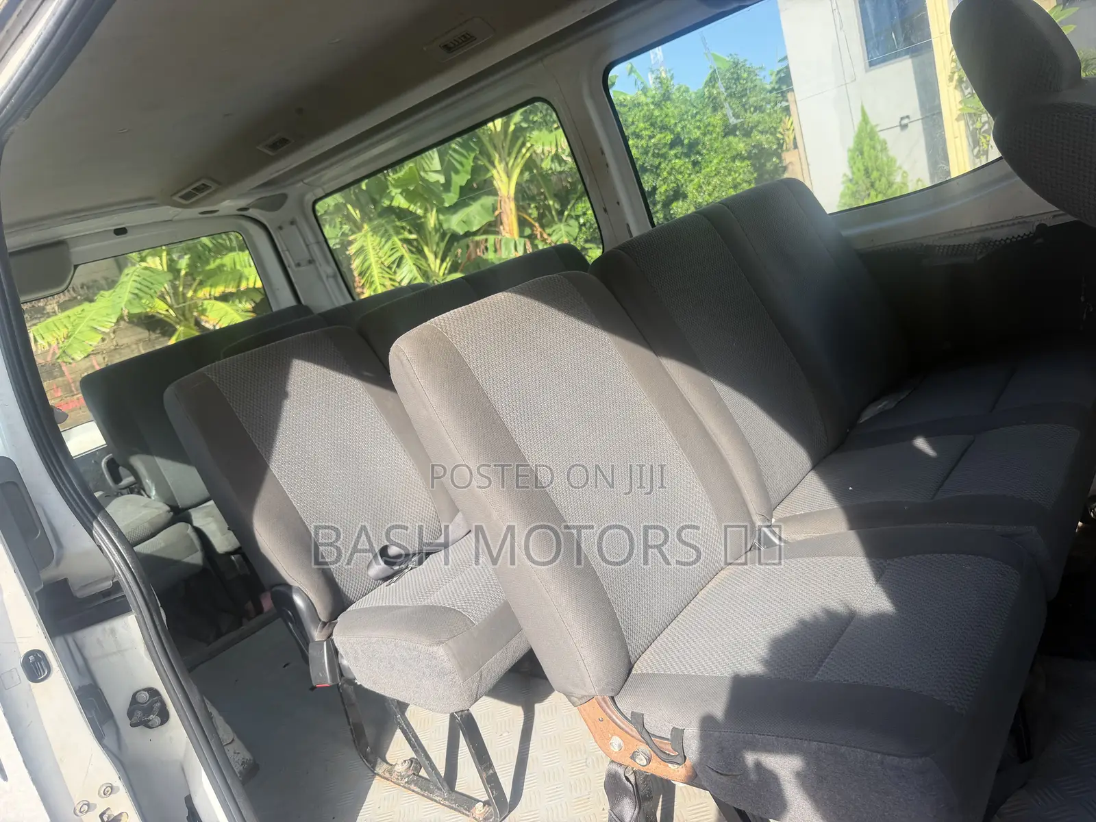 Nissan Caravan (Urvan) 2012 White