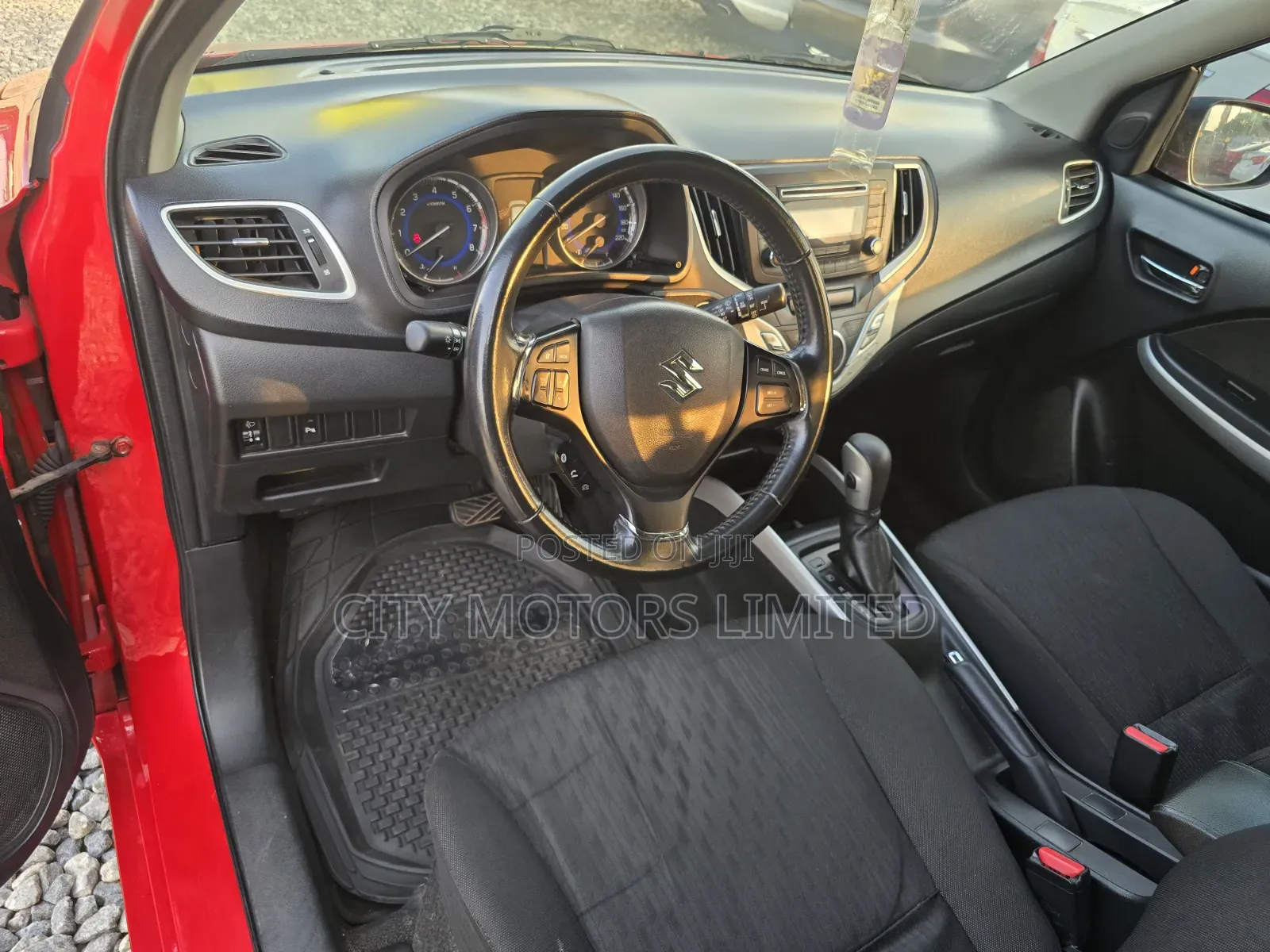 Suzuki Baleno 2017 Red
