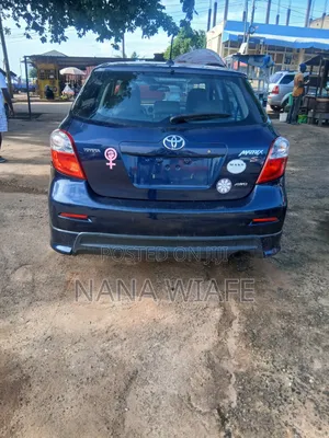 Toyota Matrix 2009 Blue