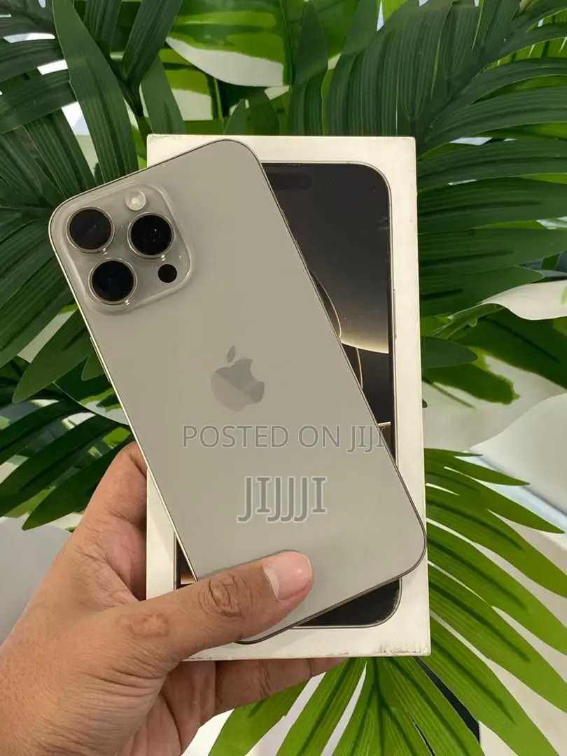 Apple iPhone 16 Pro Max 1 TB Silver