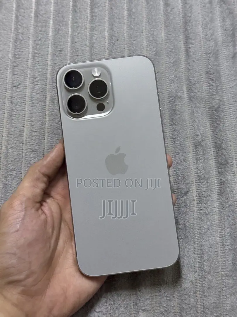 Apple iPhone 16 Pro Max 256 GB Silver
