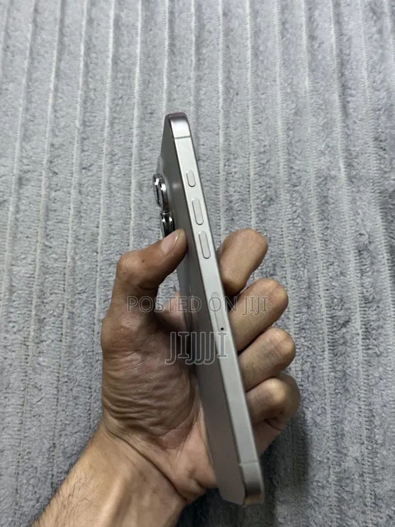 Apple iPhone 16 Pro Max 256 GB Silver