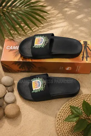 High-Quality Leather Flat Sandals - Men/Women