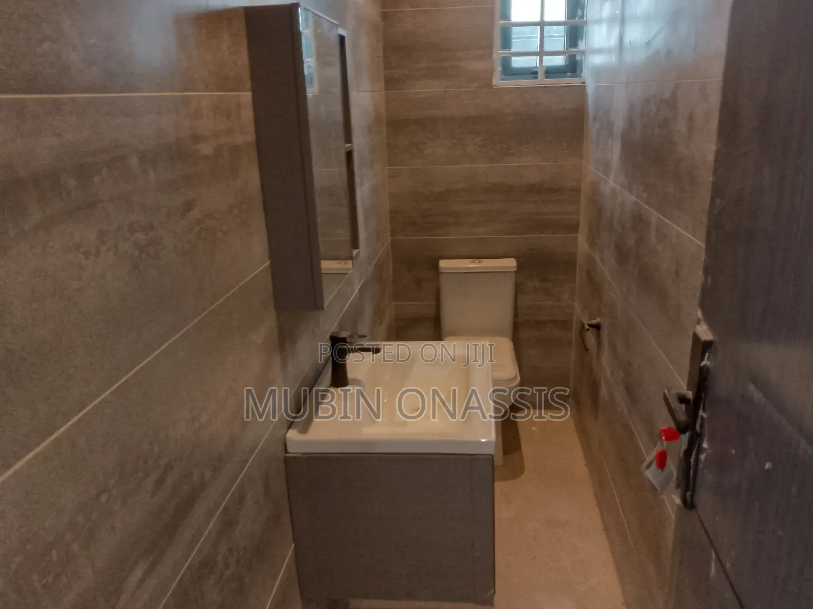 3bdrm House in Iterms Propartys, Accra Metropolitan for sale